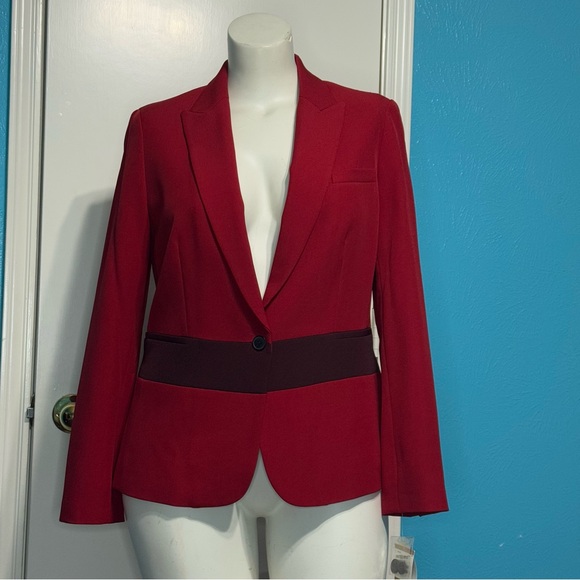 Anne Klein Jackets & Blazers - Anne Klein Red Blazer Notched Lapels Fitted Silhouette contrasting waist band 12